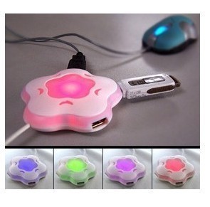 新梅花 七彩小夜燈 USB HUB 2.0 一拖四 USB集線器 hub批發(fā)圖片,新梅花 七彩小夜燈 USB HUB 2.0 一拖四 USB集線器 hub批發(fā)圖片大全,汕頭市潮陽(yáng)區(qū)和平旺選電子產(chǎn)品經(jīng)營(yíng)部-